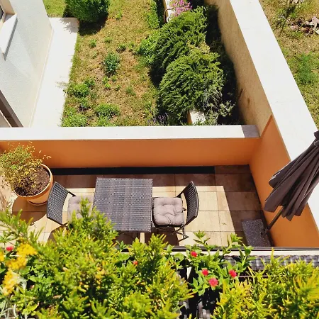 Gemelli Apartment